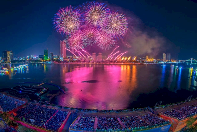 CHUNG KẾT PHÁO HOA ĐÀ NẴNG 2019 PHẦN LAN – ANH